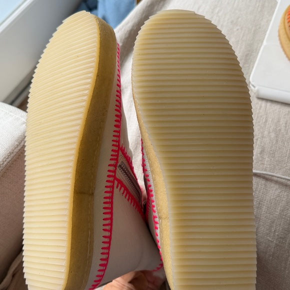 Free people NWT Laidback London Setsu Crochet Side Zip Ankle Boot White Warmlove - Picture 12 of 12